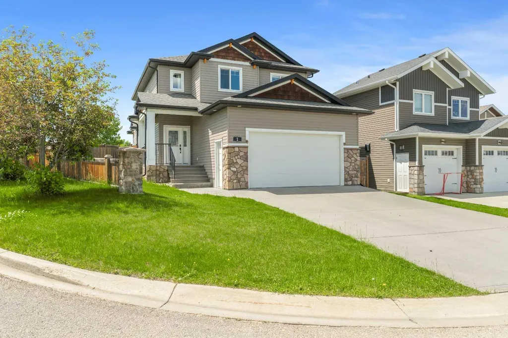 1 Cole Way Sylvan Lake AB T4S 0L6