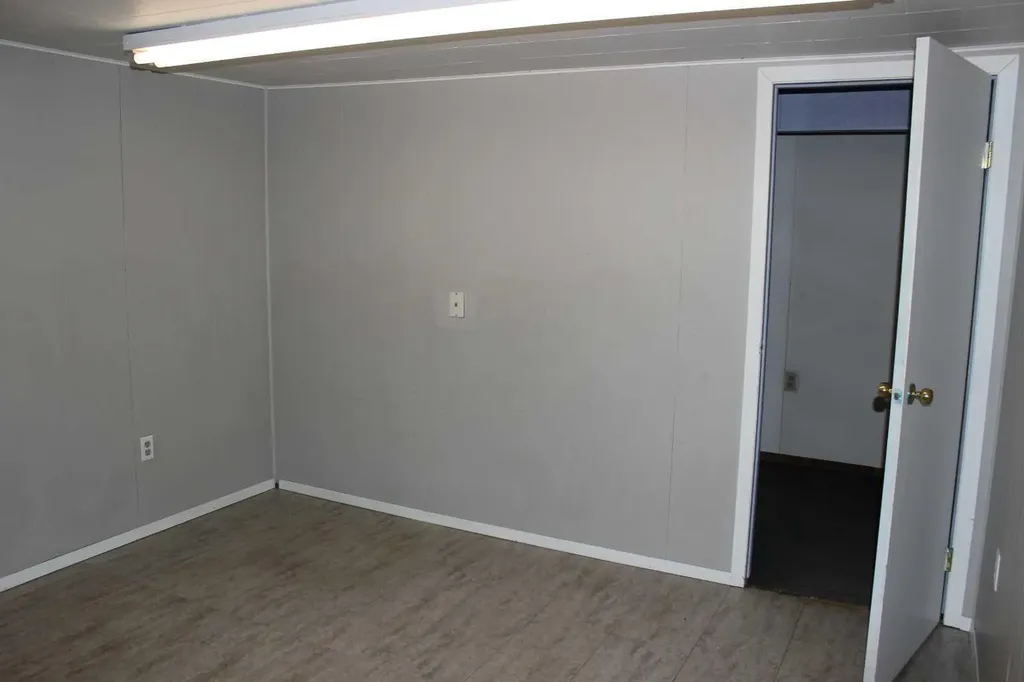 143078 15 Avenue W Rural Newell County Of AB T1R 1C4