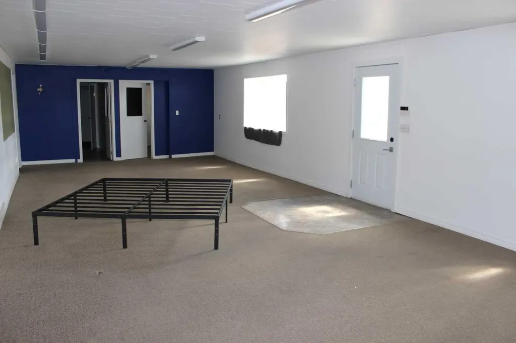 143078 15 Avenue W Rural Newell County Of AB T1R 1C4