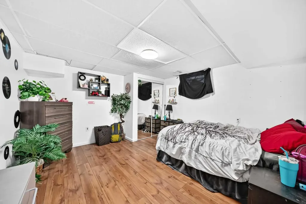 325 Flett Drive NE Airdrie AB T4B 1N1