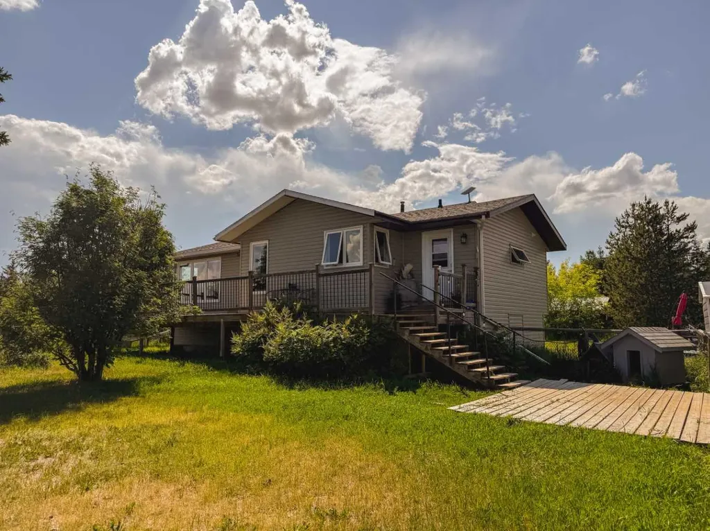 80102 Highway 725 Rural Saddle Hills County AB T0H 0H0