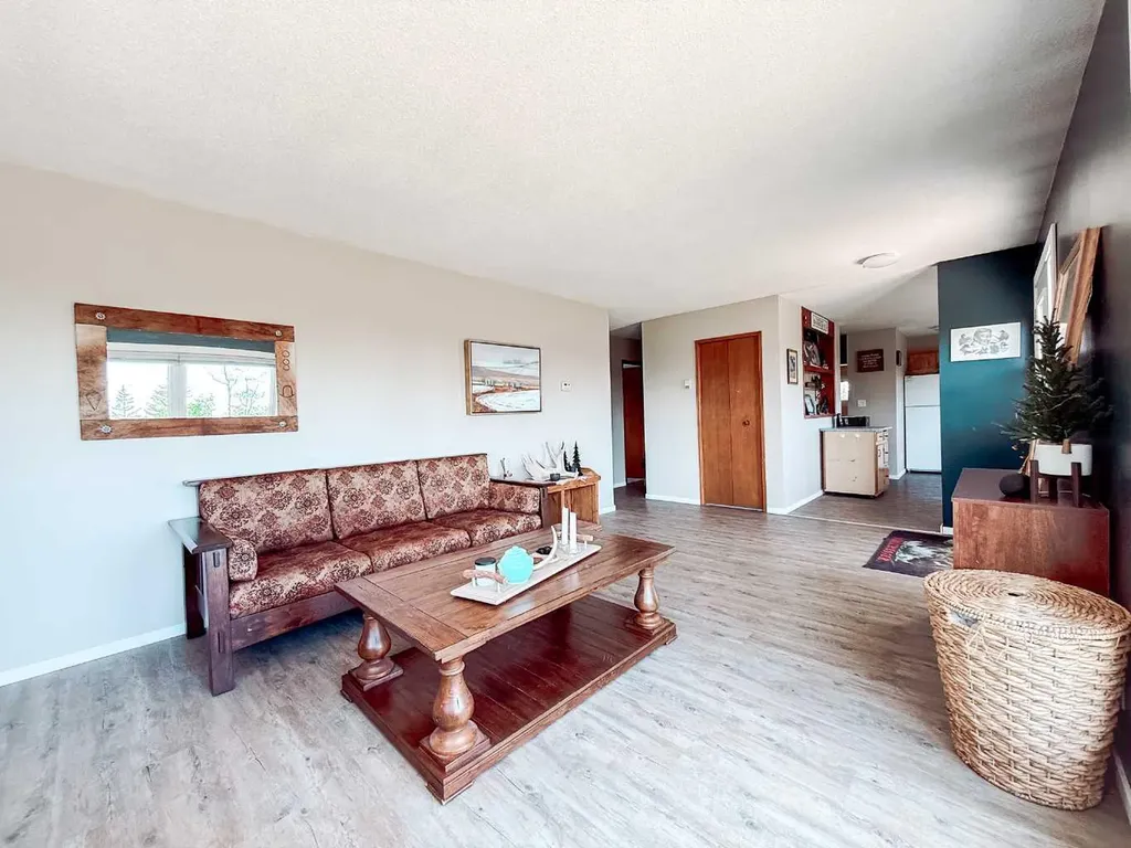 80102 Highway 725 Rural Saddle Hills County AB T0H 0H0