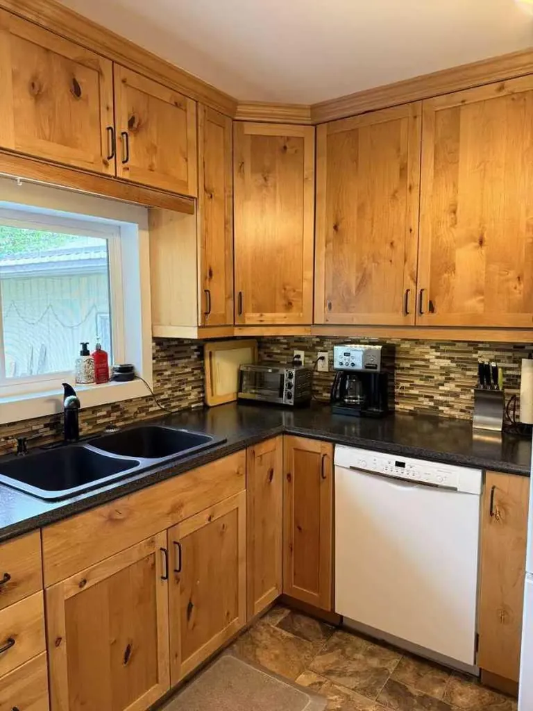 126 Douglas Drive Hinton AB T7V 1C1