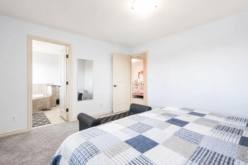 821 Auburn Bay Boulevard SE Calgary AB T3M 0H5