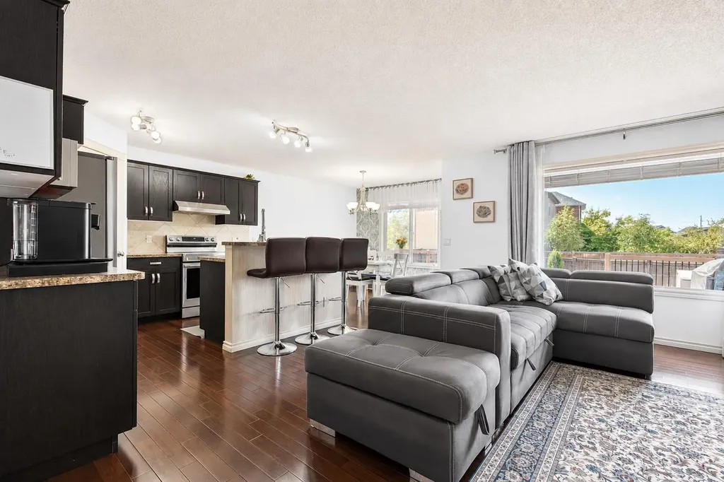 821 Auburn Bay Boulevard SE Calgary AB T3M 0H5