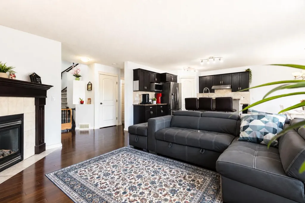 821 Auburn Bay Boulevard SE Calgary AB T3M 0H5