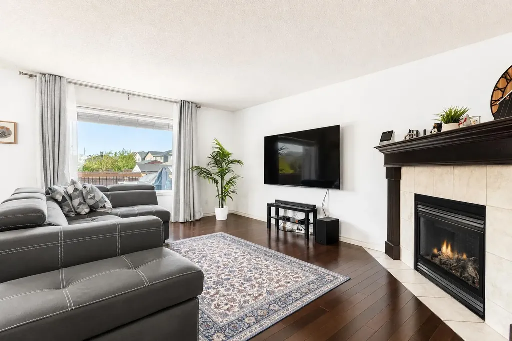 821 Auburn Bay Boulevard SE Calgary AB T3M 0H5