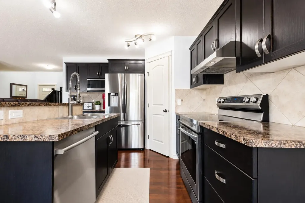 821 Auburn Bay Boulevard SE Calgary AB T3M 0H5