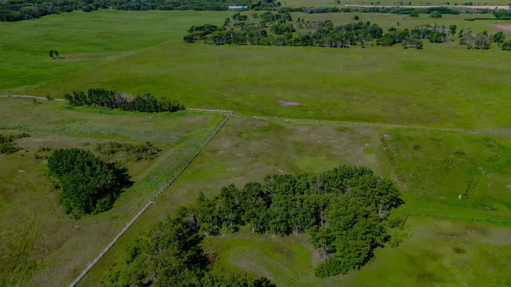 32103 Badger Road Rural Rocky View County AB T4C 1A2