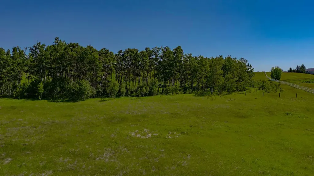 32103 Badger Road Rural Rocky View County AB T4C 1A2