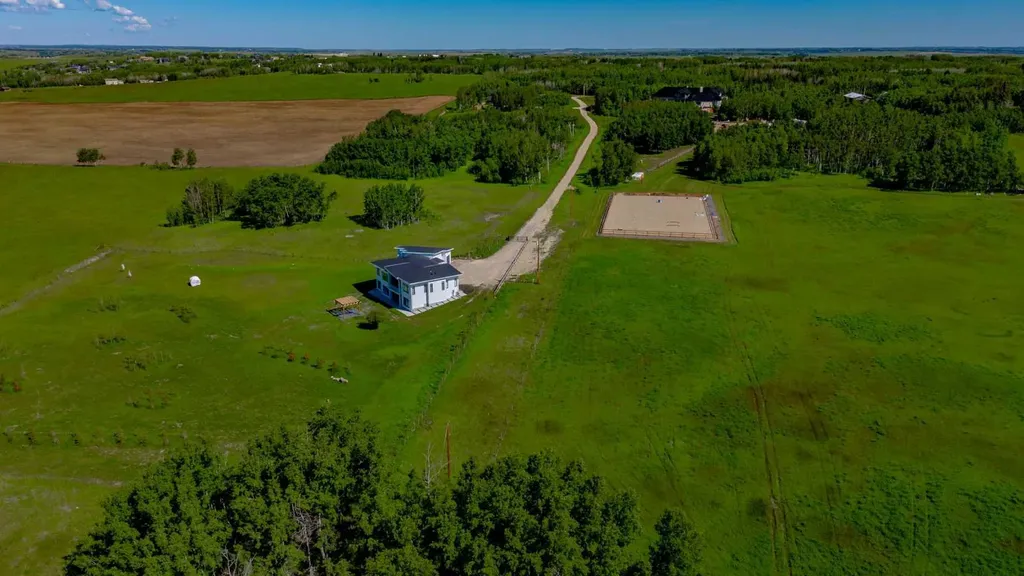 32103 Badger Road Rural Rocky View County AB T4C 1A2
