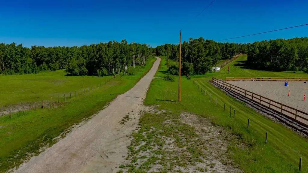 32103 Badger Road Rural Rocky View County AB T4C 1A2