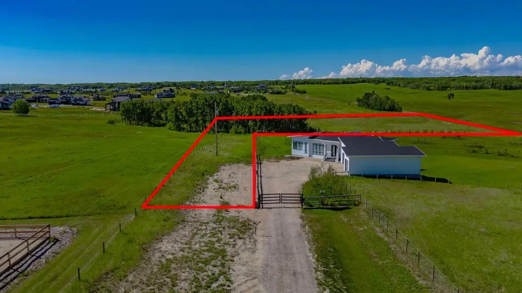 32103 Badger Road Rural Rocky View County AB T4C 1A2