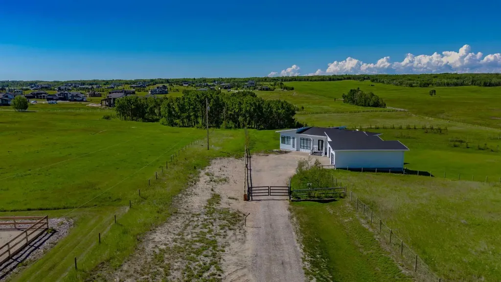 32103 Badger Road Rural Rocky View County AB T4C 1A2