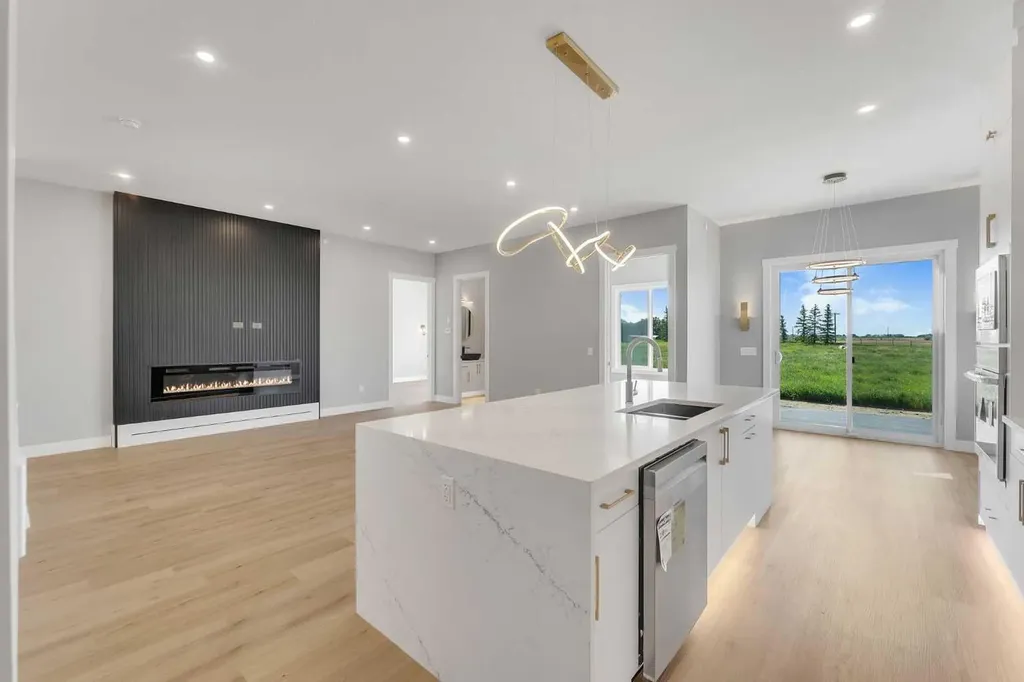 282 Muirfield Crescent Lyalta AB T0J 1Y1