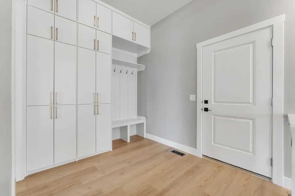 282 Muirfield Crescent Lyalta AB T0J 1Y1