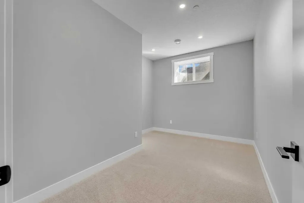 282 Muirfield Crescent Lyalta AB T0J 1Y1