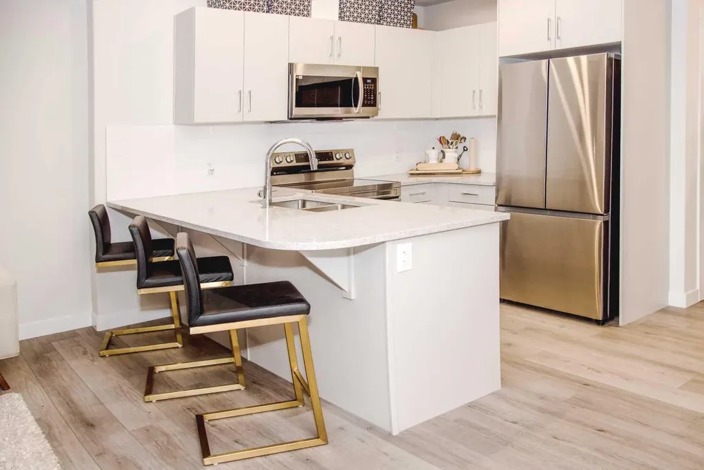 81 Arbour Lake View NW Calgary AB T3G 0H4