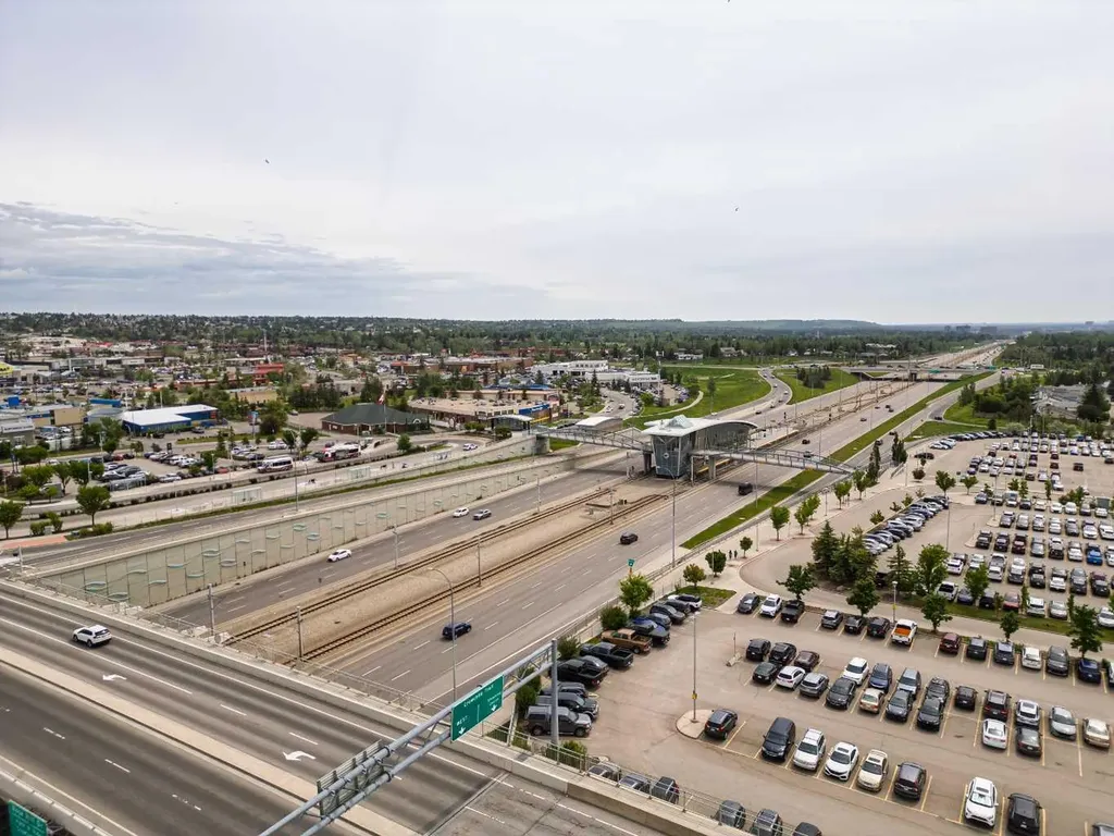 81 Arbour Lake View NW Calgary AB T3G 0H4