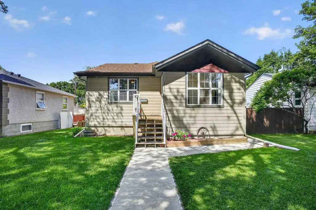 1116 17th Street S Lethbridge AB T1K 1Y1