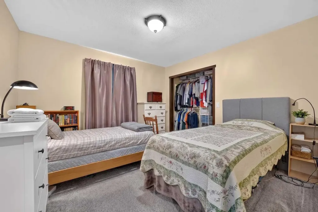 1116 17th Street S Lethbridge AB T1K 1Y1