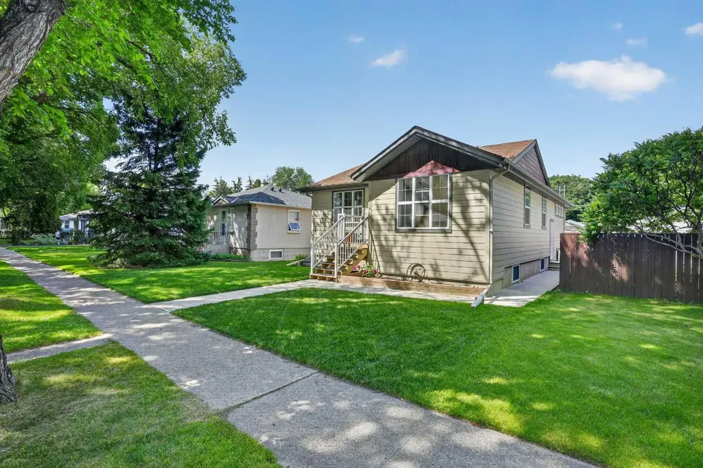 1116 17th Street S Lethbridge AB T1K 1Y1