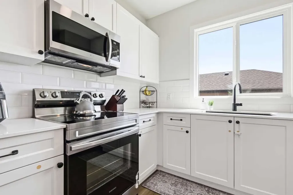 23 Sienna Boulevard Fort Saskatchewan AB T8L 0W3