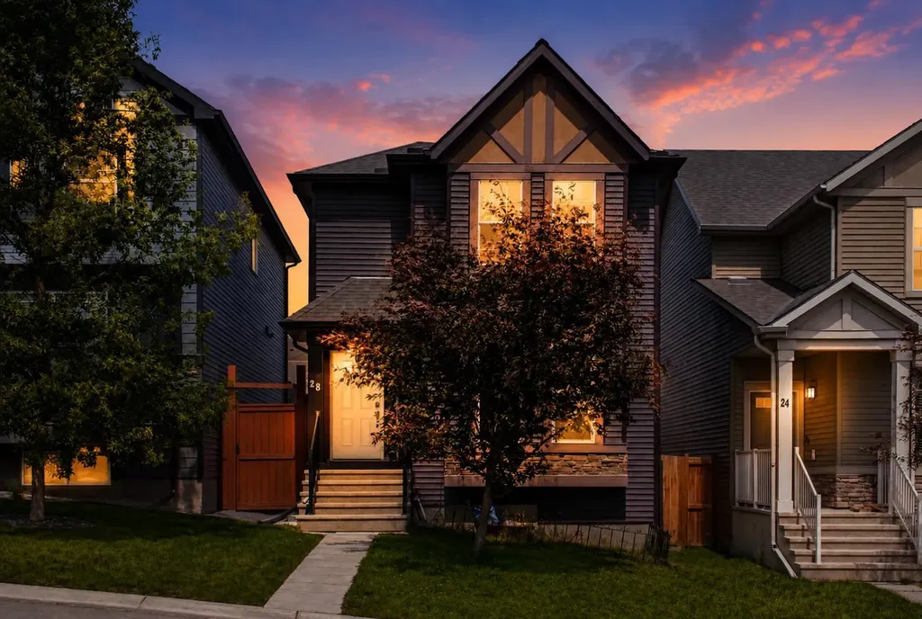 28 Sage Bank Link NW Calgary AB t3r0j8