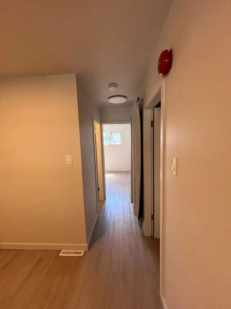 1814 10 Avenue S Lethbridge AB T1K 0B6