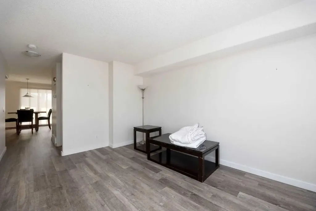 123 Arabian Drive Fort Mcmurray AB T9H 2K4