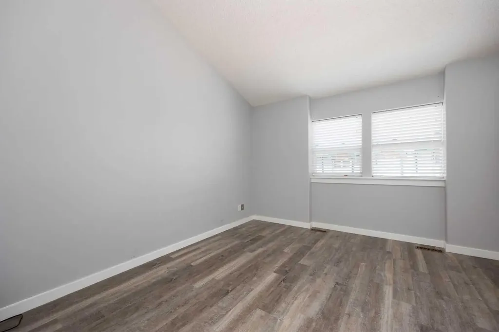 123 Arabian Drive Fort Mcmurray AB T9H 2K4