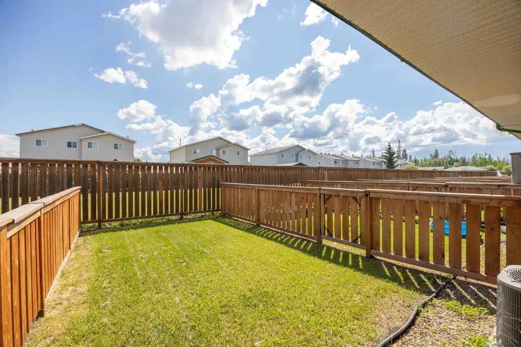123 Arabian Drive Fort Mcmurray AB T9H 2K4