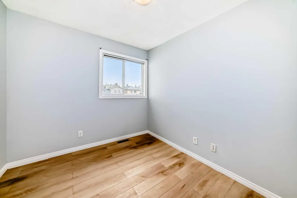 142 Auburn Bay Heights SE Calgary AB T3M 0A7