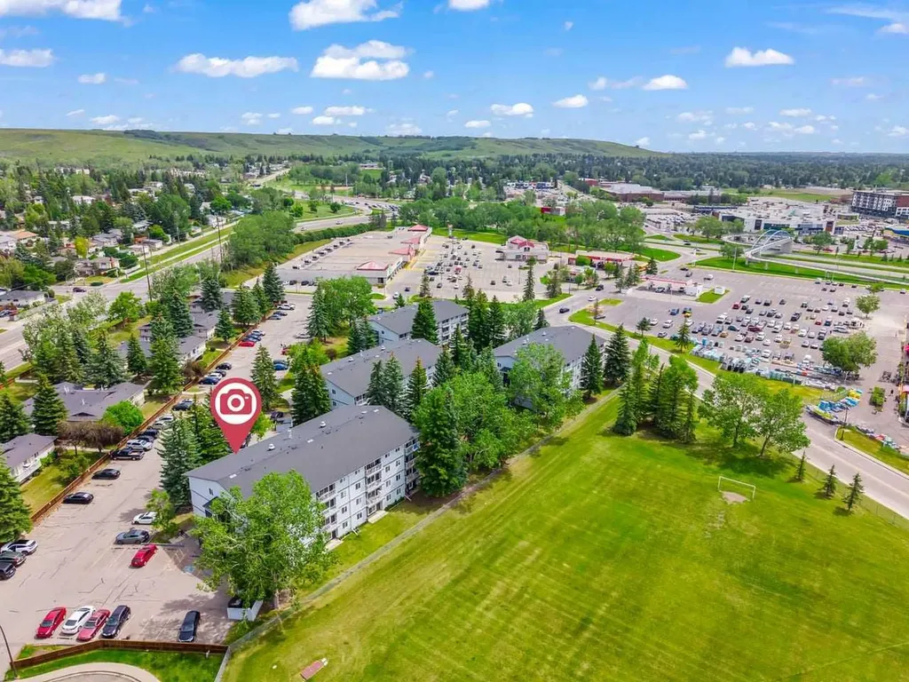 5601 Dalton Drive NW Calgary AB T3A 2E2
