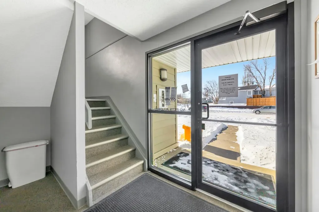 3007 57a Avenue Lloydminster AB T9V 1W5