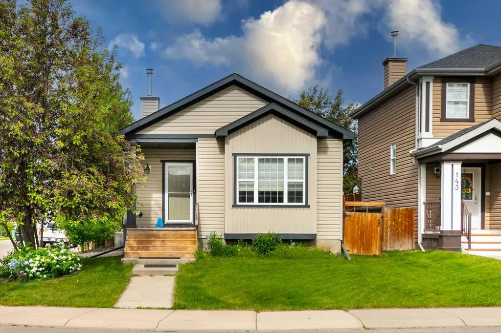 147 Sagewood Grove SW Airdrie AB T4B 3B2