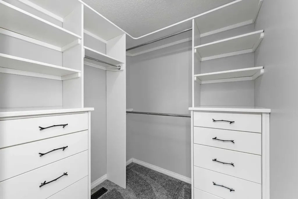 147 Sagewood Grove SW Airdrie AB T4B 3B2