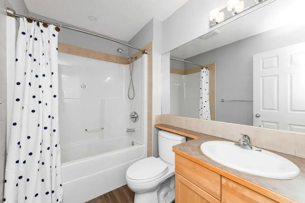 147 Sagewood Grove SW Airdrie AB T4B 3B2