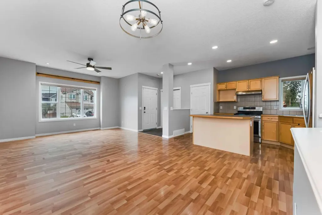 147 Sagewood Grove SW Airdrie AB T4B 3B2