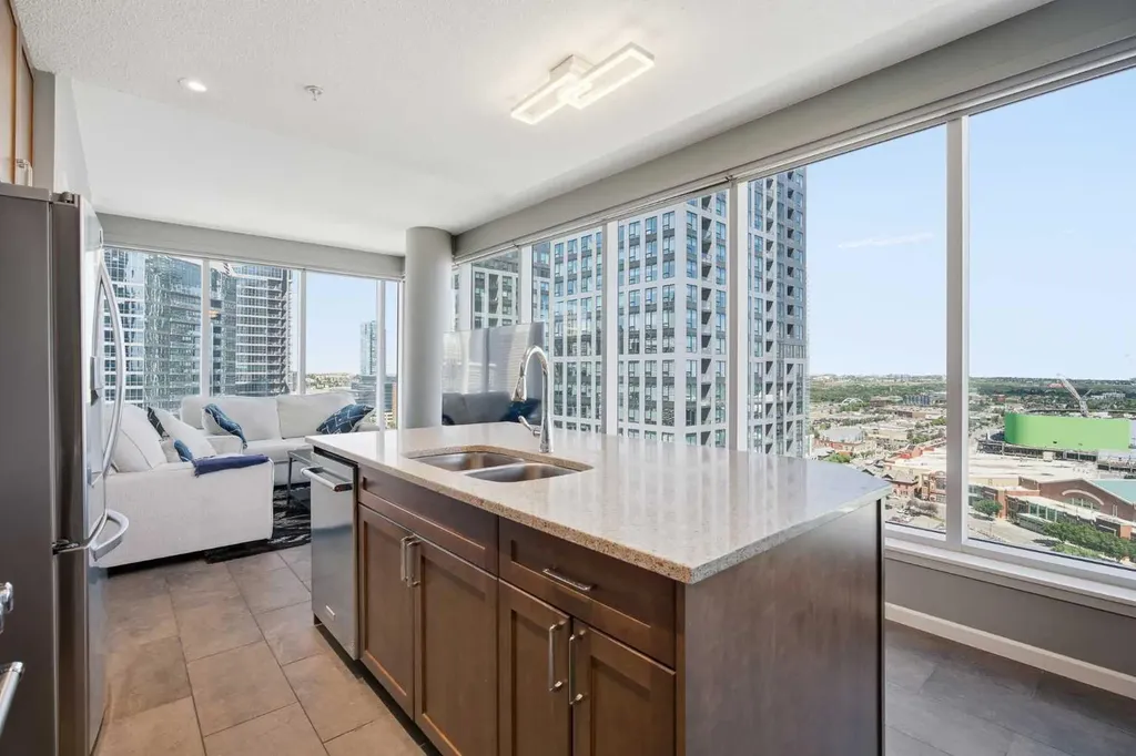 211 13 Avenue SE Calgary AB T2G 1E1
