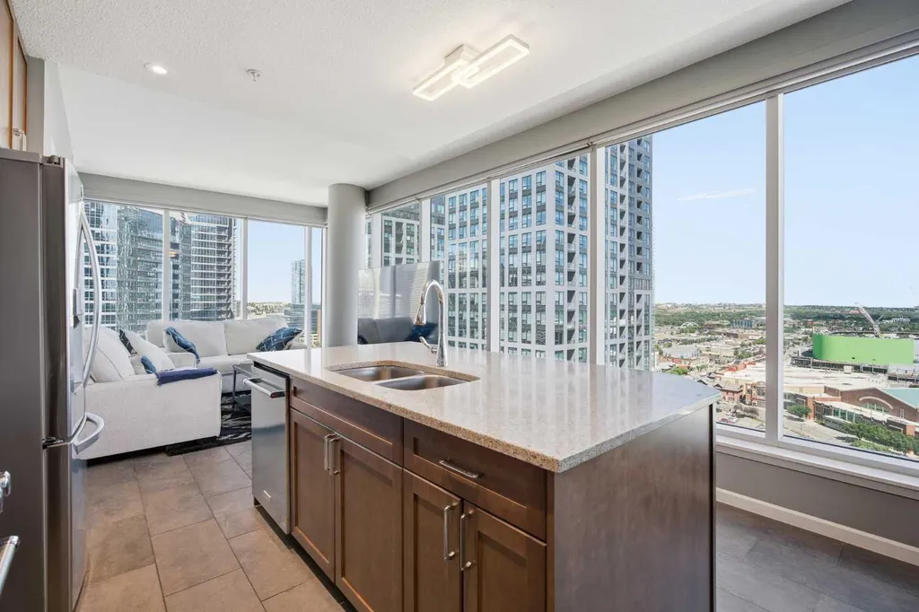 211 13 Avenue SE Calgary AB T2G 1E1