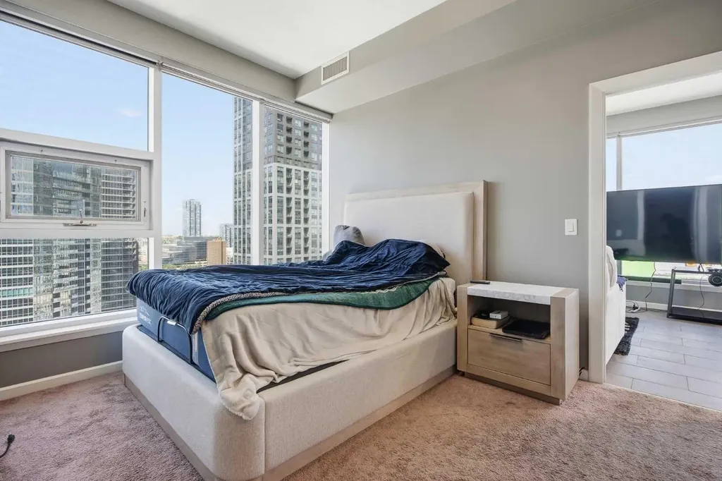 211 13 Avenue SE Calgary AB T2G 1E1
