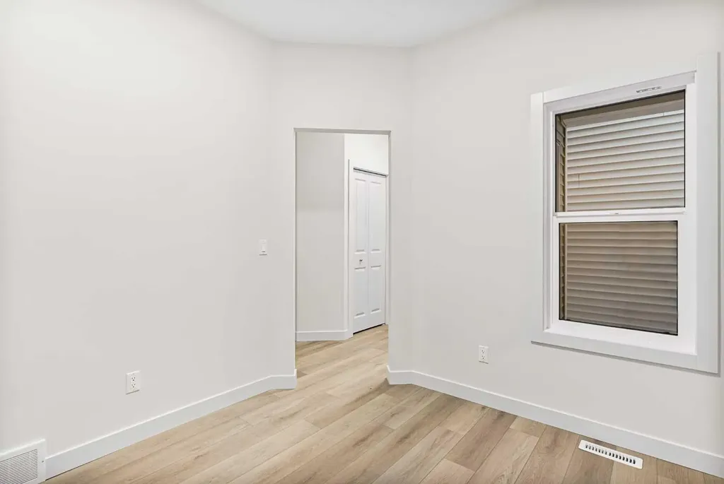 43 Belvedere Point SE Calgary AB T2A 7Y9