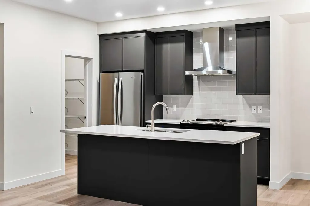 43 Belvedere Point SE Calgary AB T2A 7Y9