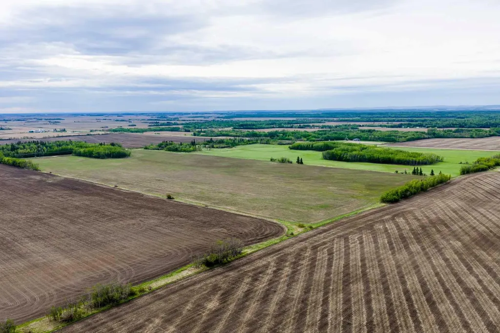 SE-8-80-8-W6 Rural Saddle Hills County AB T0H 0H0