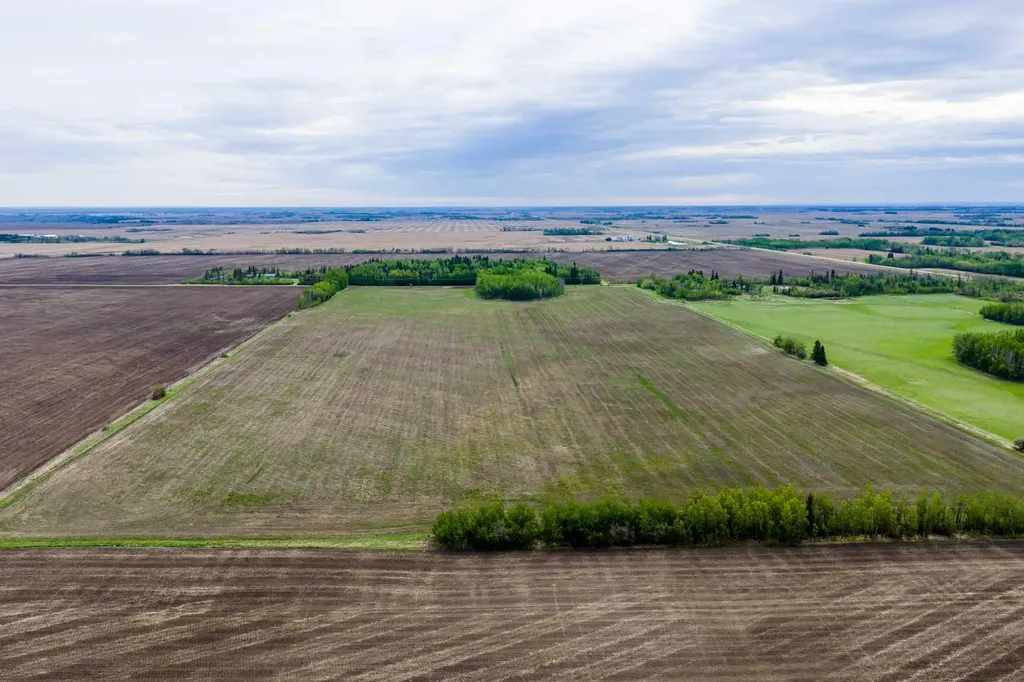 SE-8-80-8-W6 Rural Saddle Hills County AB T0H 0H0