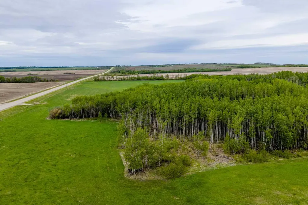 SE-8-80-8-W6 Rural Saddle Hills County AB T0H 0H0