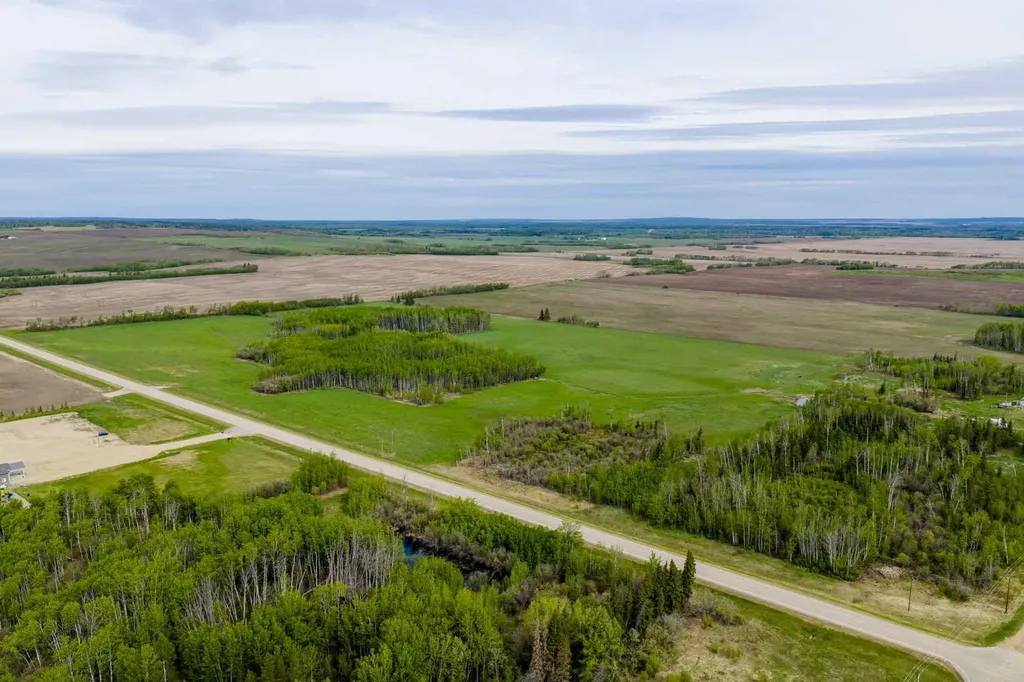 SE-8-80-8-W6 Rural Saddle Hills County AB T0H 0H0