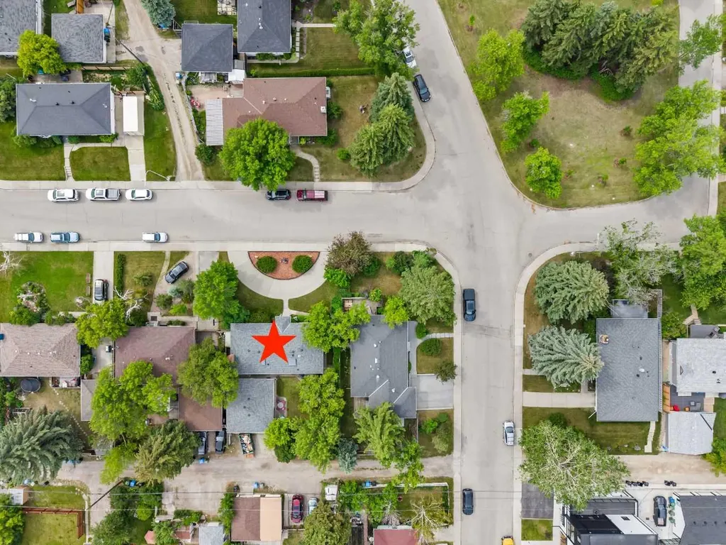 1908 Green Ridge Road SW Calgary AB T3E 4B1
