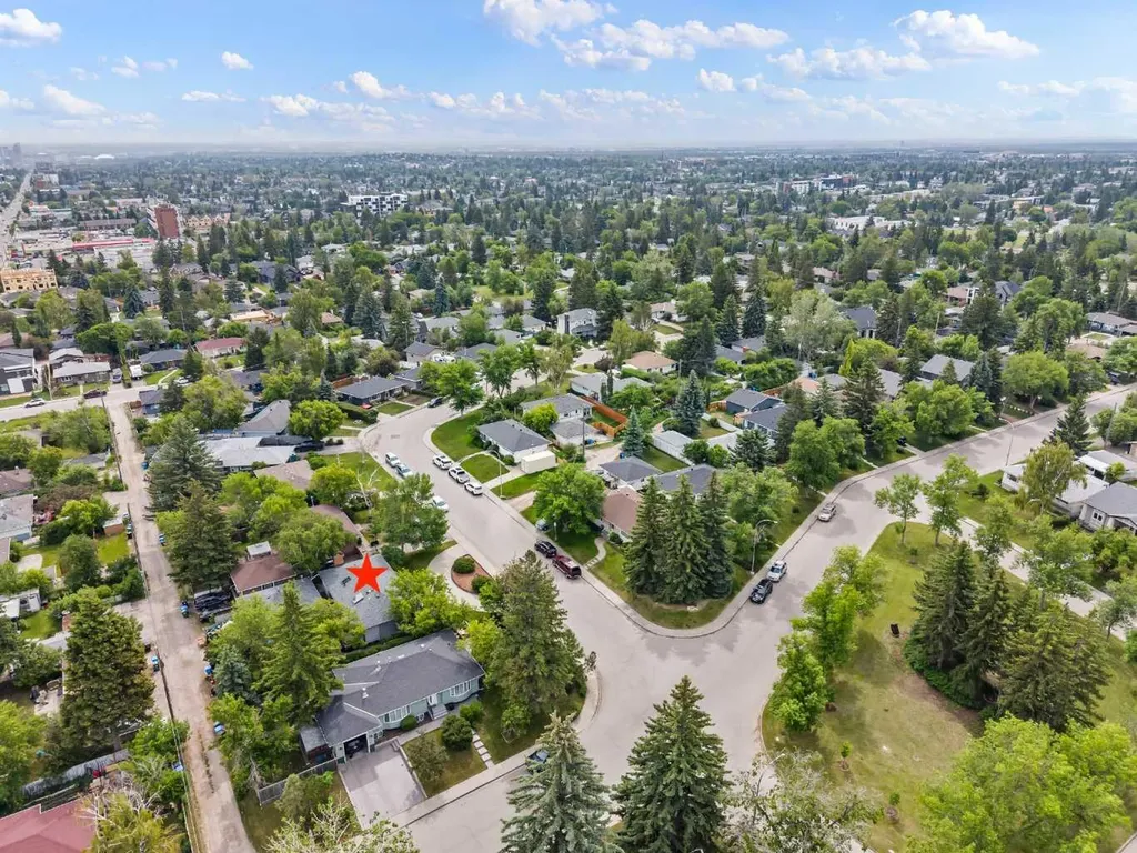 1908 Green Ridge Road SW Calgary AB T3E 4B1